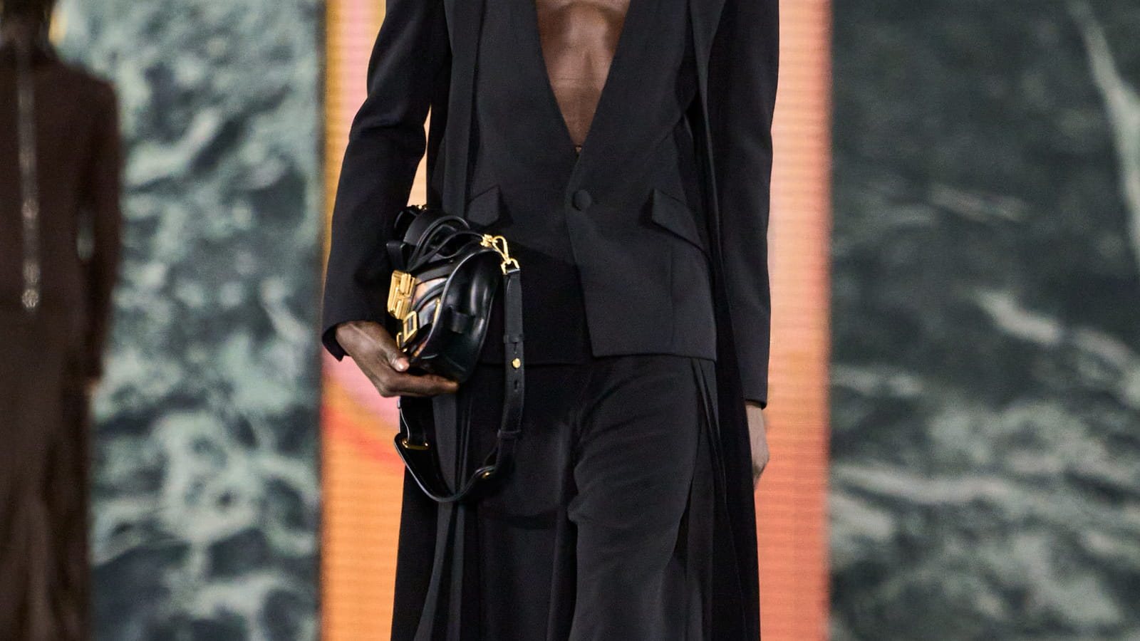 Look 92
