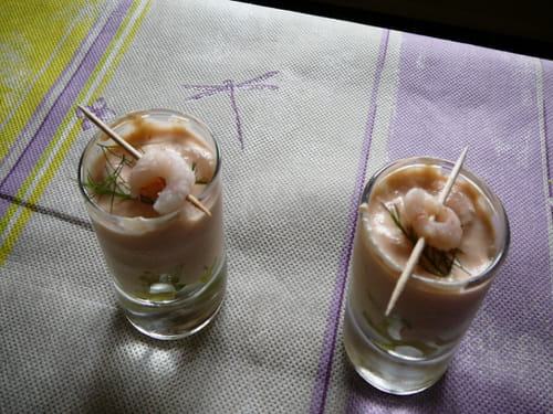 Verrines crevette, concombre, sauce cocktail