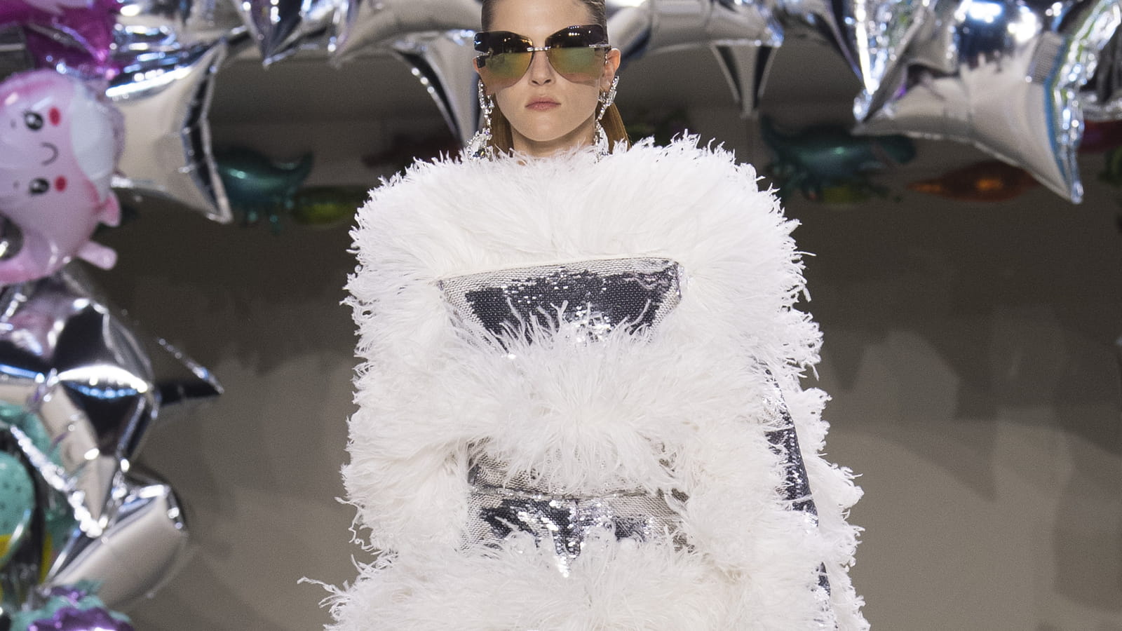 Look 14