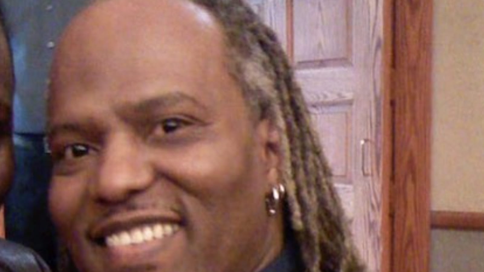 Andrew Woolfolk (Earth, Wind and Fire)