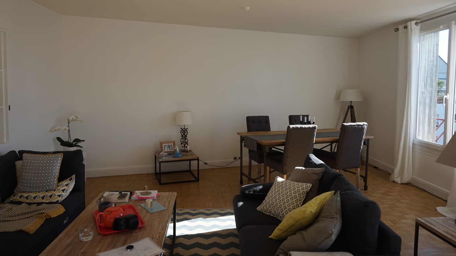 Salle à manger avant 