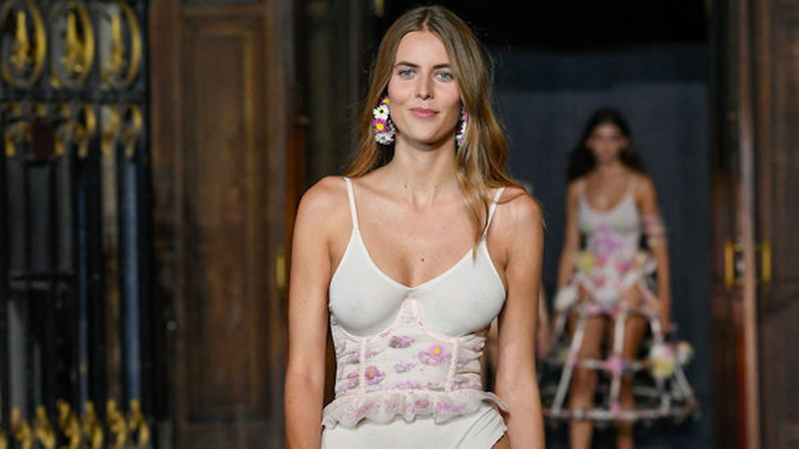 Look 57