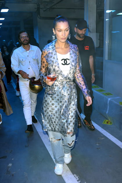 Bella Hadid au défilé Off-White printemps-été 2019