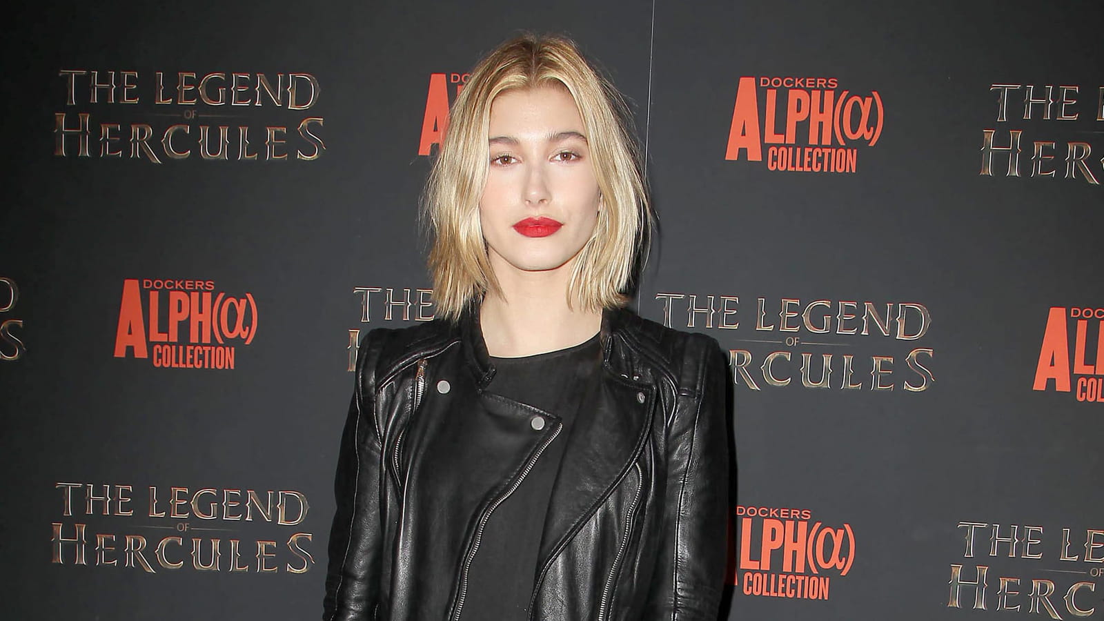 Hailey Bieber le 7 janvier 2014
