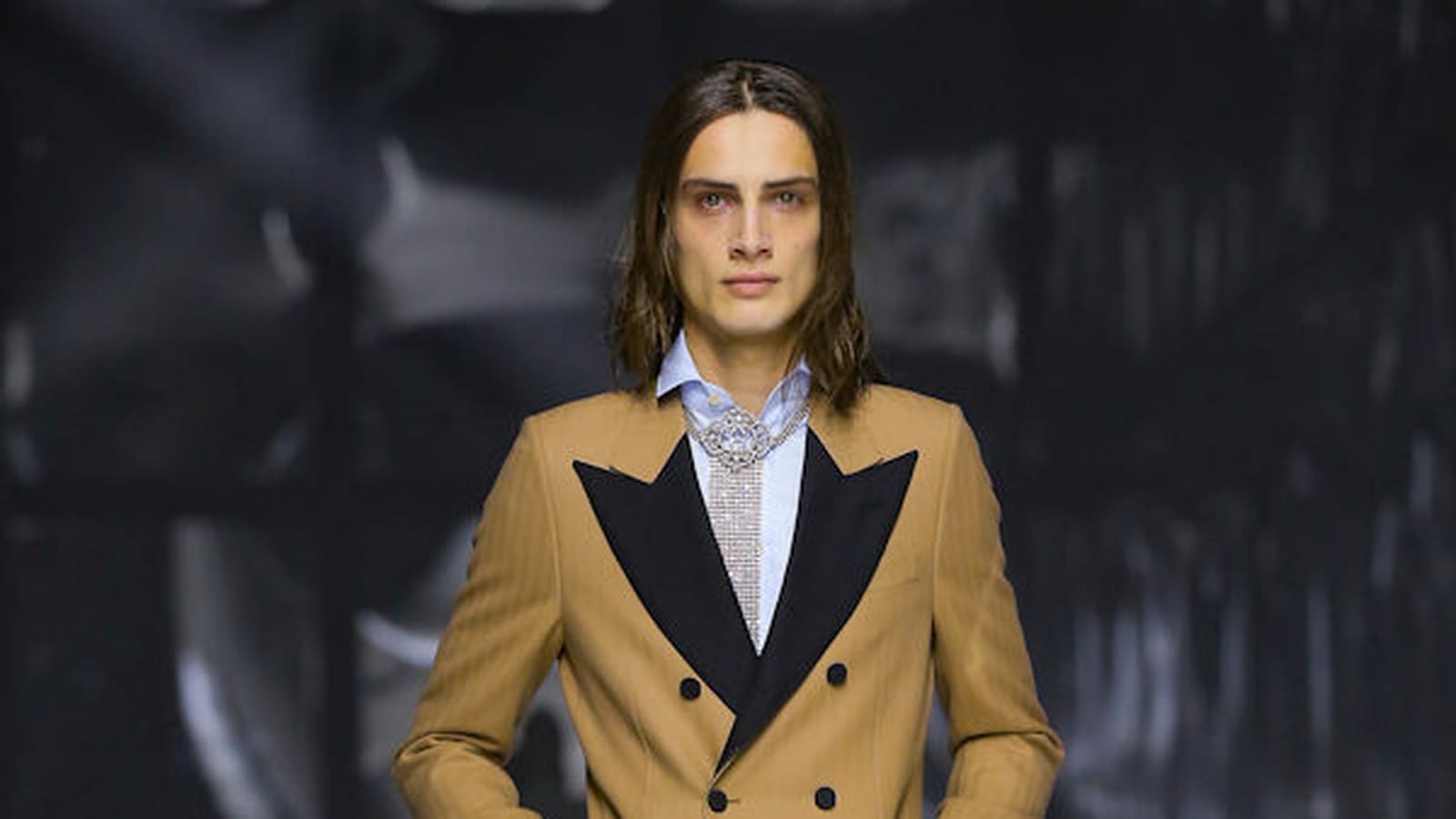 Look 61