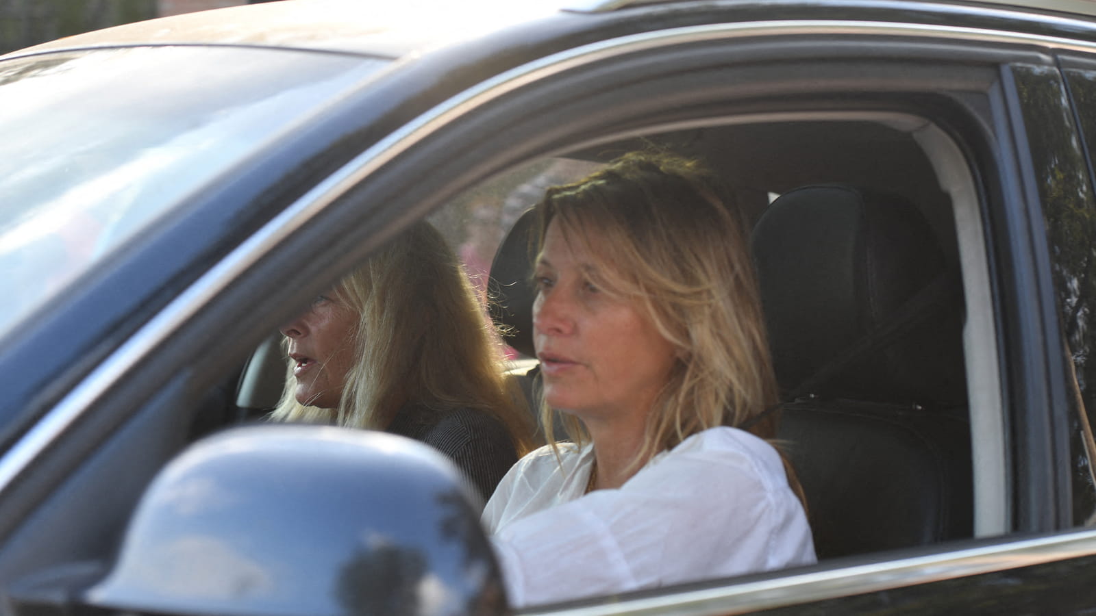 Marie et Sarah Poniatowski 