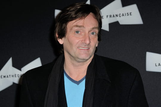 Pierre Palmade incapable de parler correctement&nbsp;? Film&eacute; dans la rue &agrave; Bordeaux, cette nouvelle vid&eacute;o choquante...