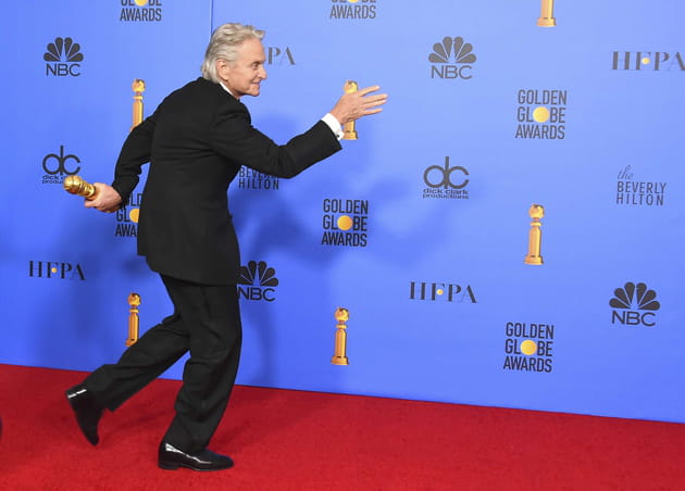 Michael Douglas fait la sirène