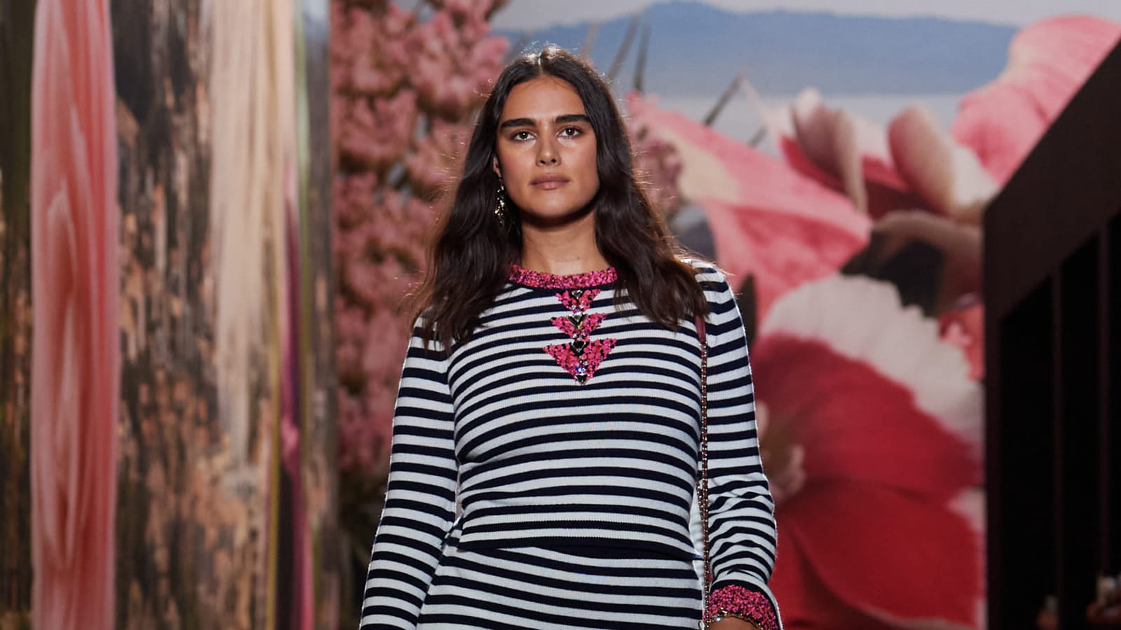 Look 32