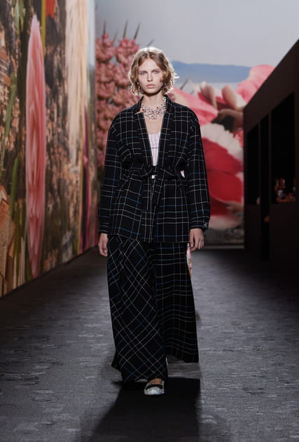 Look 17&nbsp;du d&eacute;fil&eacute;&nbsp;Chanel&nbsp;printemps-&eacute;t&eacute; 2024
