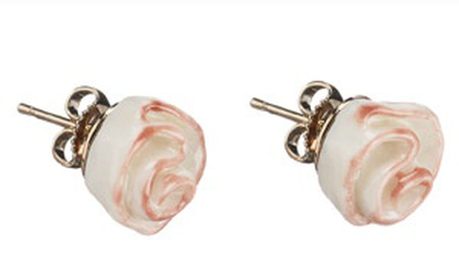 Les boucles d'oreille "Diorose" de Dior