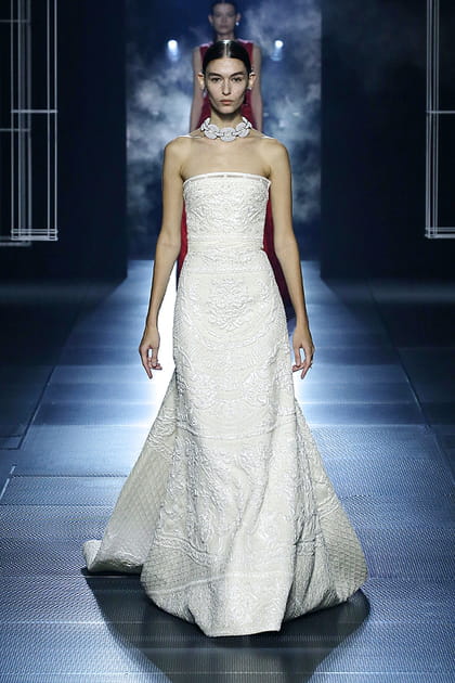 Look 27&nbsp;du d&eacute;fil&eacute; Fendi Couture