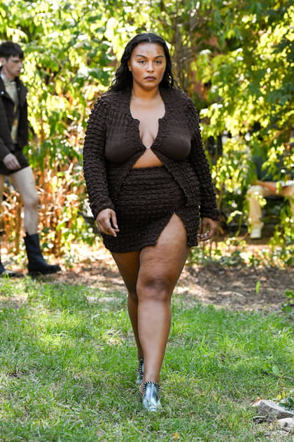 D&eacute;fil&eacute; Eckhaus Latta printemps-&eacute;t&eacute; 2023