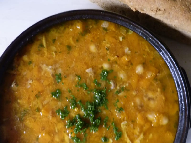Recette de Soupe automnale à la courge et au poulet