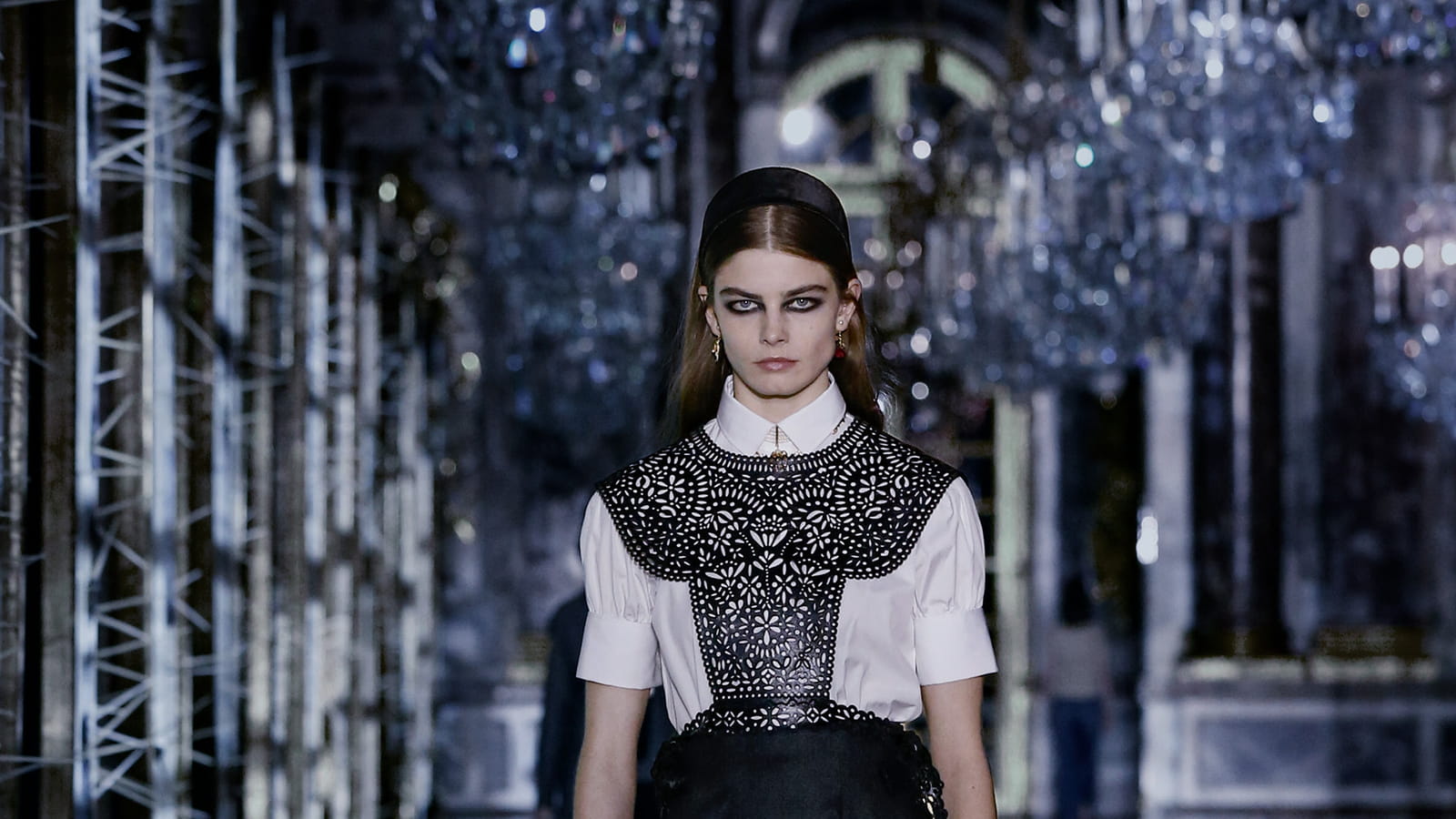 Look 23