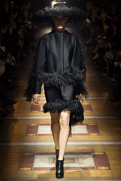Défilé Lanvin automne-hiver 2014-2015 par Alber Elbaz