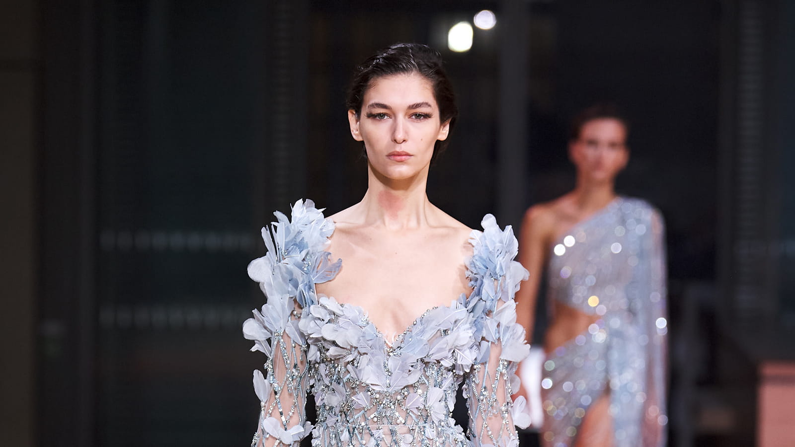 Look 32
