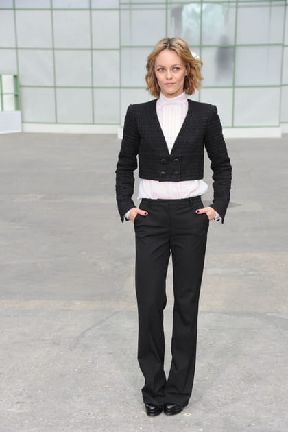 Vanessa Paradis, élégante au défilé Chanel