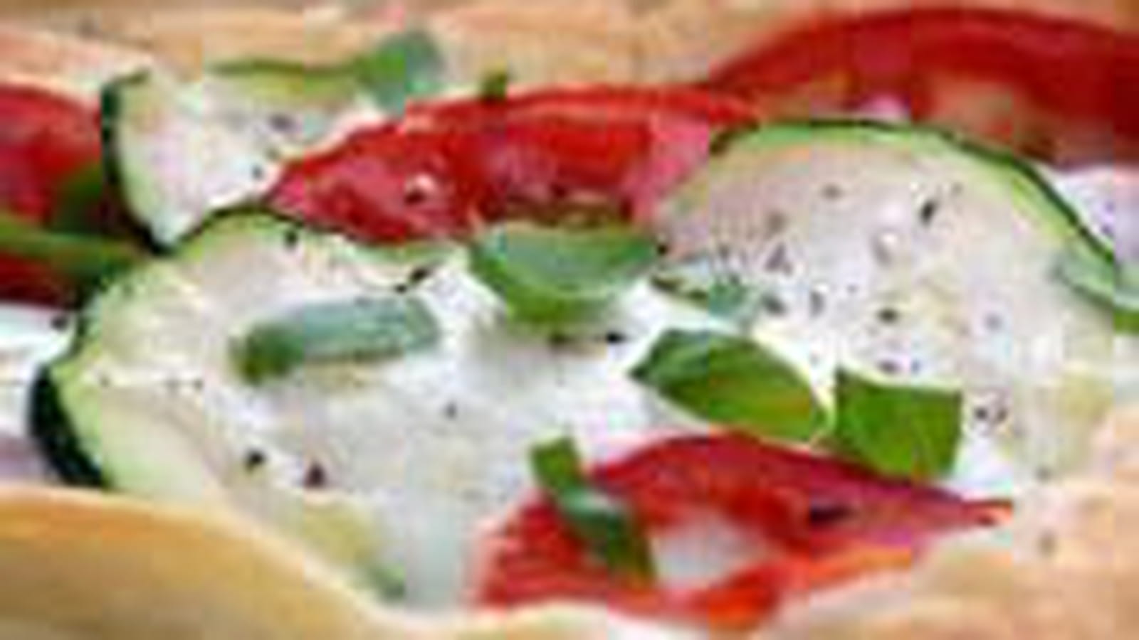 Feuilletés aux courgettes, tomates et mozzarella
