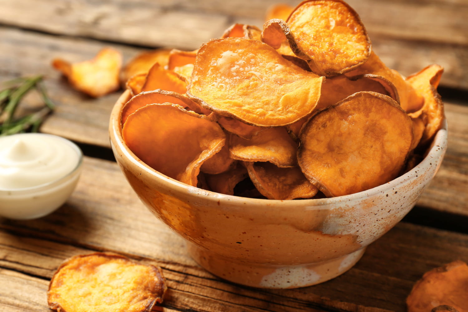 On les croit saines, mais elles sont plus grasses que les autres : ces chips ont "un effet pervers"