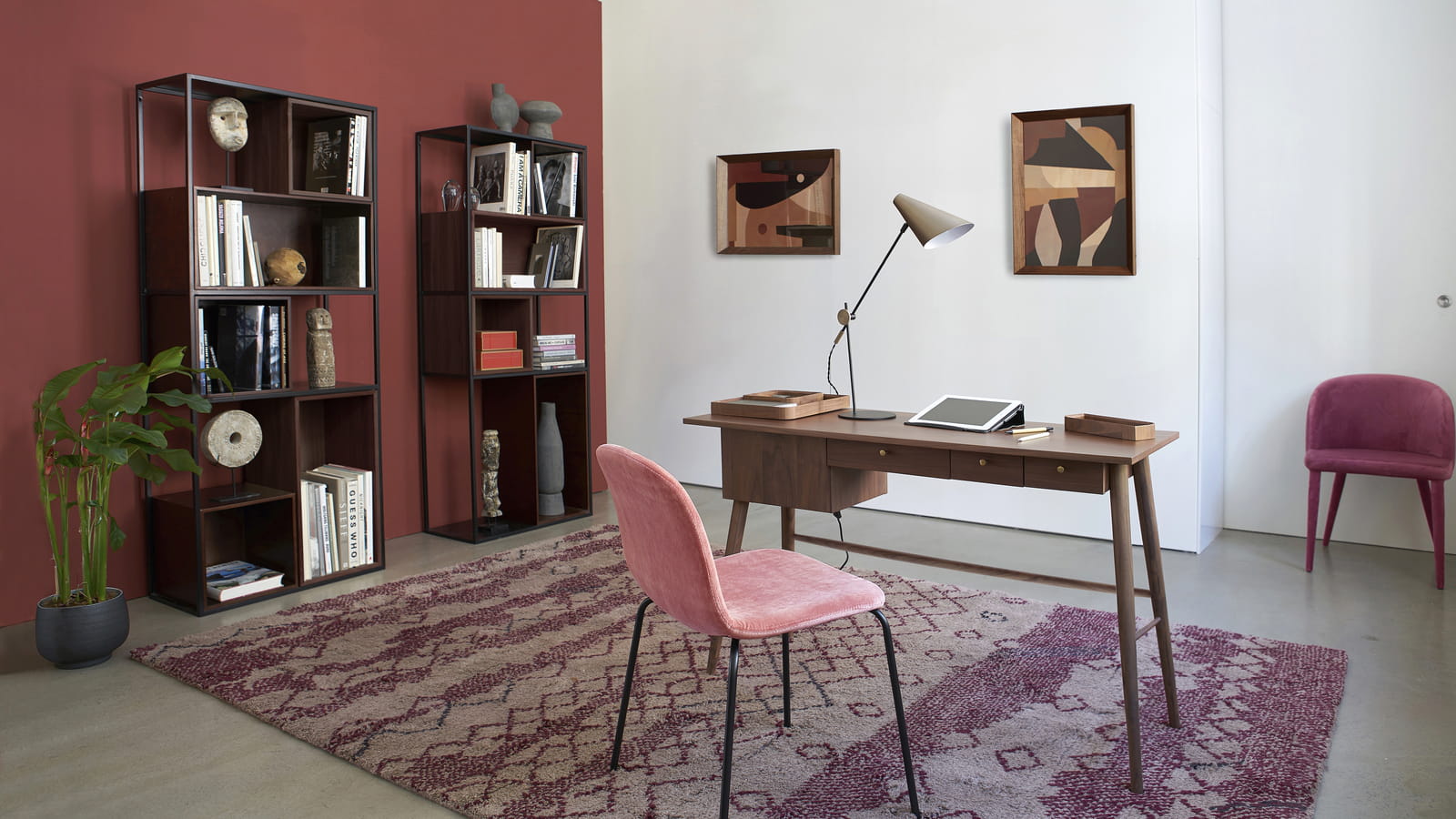 Bureau Gaylana