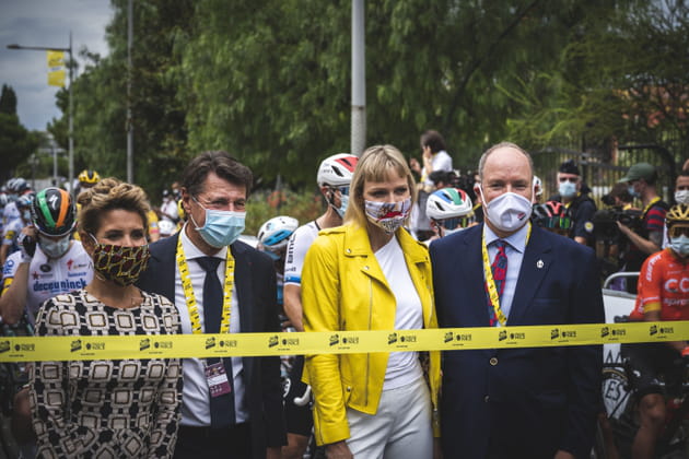 Charlene et Albert de Monaco sur le Tour de France