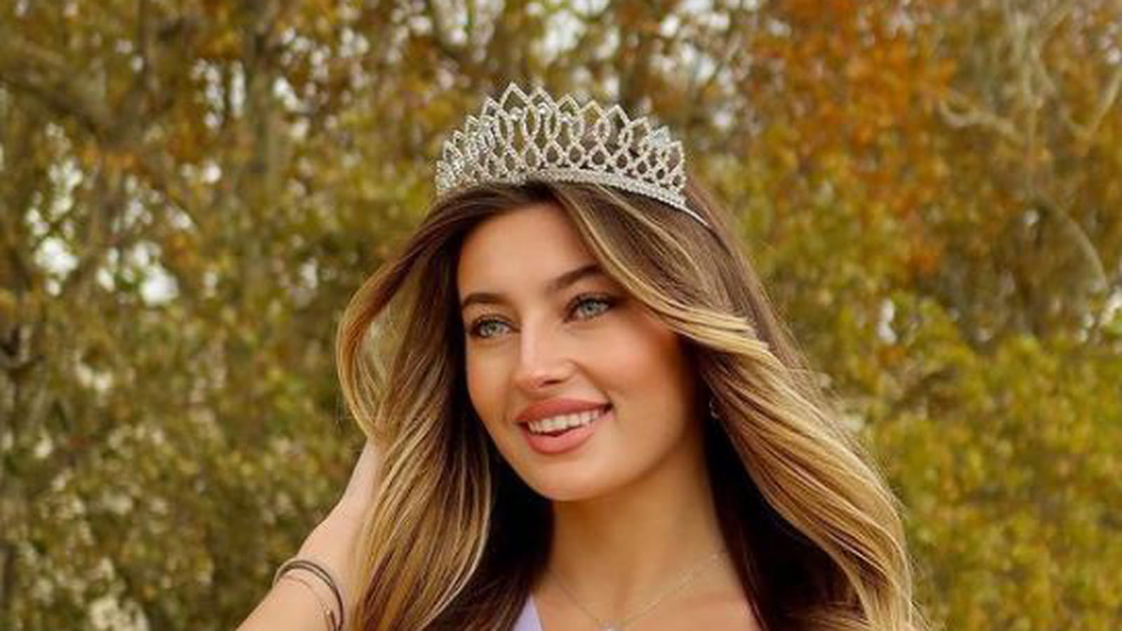 Emma Renucci (Miss Corse)