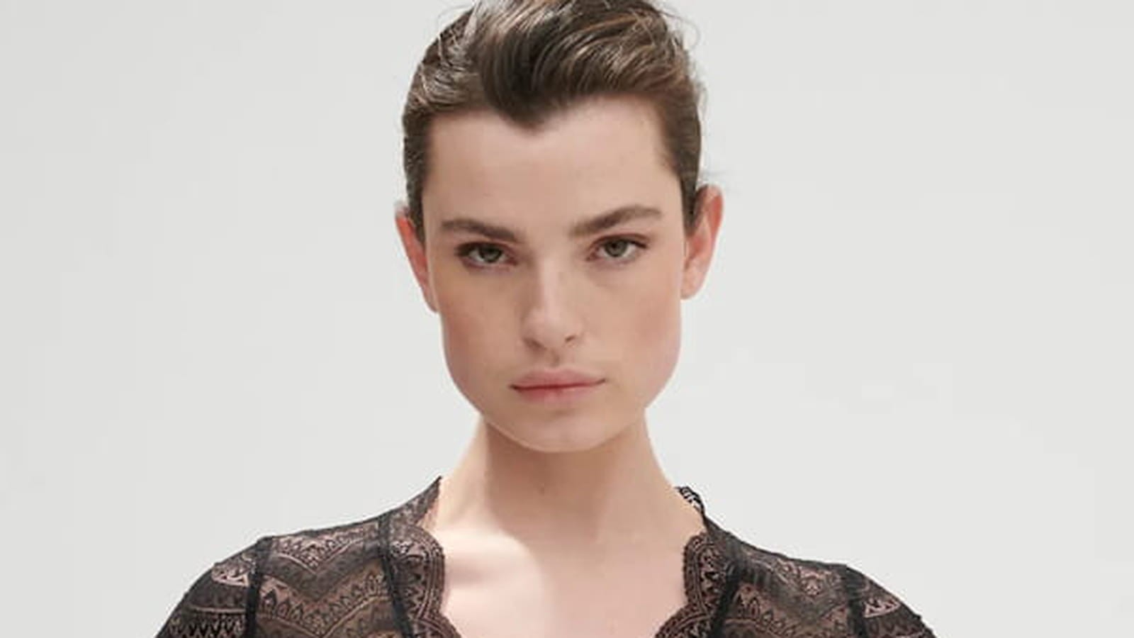 Body Simone Pérèle