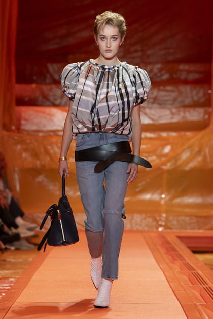 Look 14 du défilé Louis Vuitton printemps-été 2024