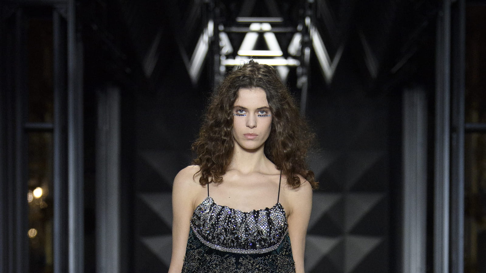 Look 26