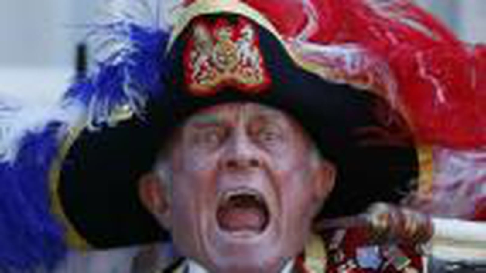 Oyez ! Oyez ! Bébé est né !