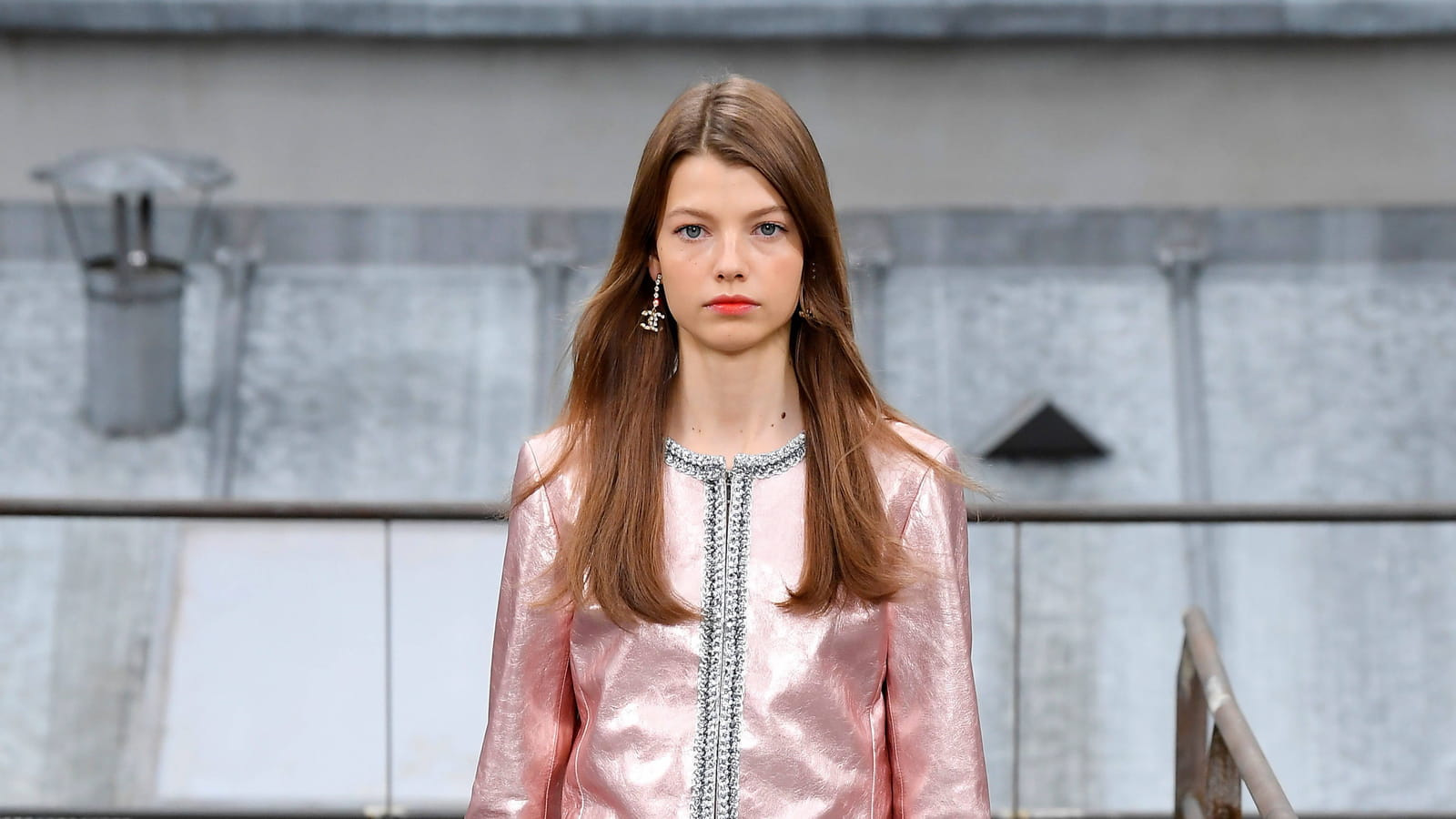 Look 49