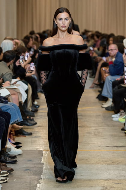 Look 79&nbsp;du d&eacute;fil&eacute; Burberry