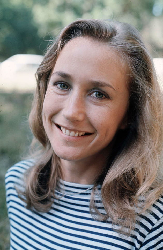 Jeune fille en fleur