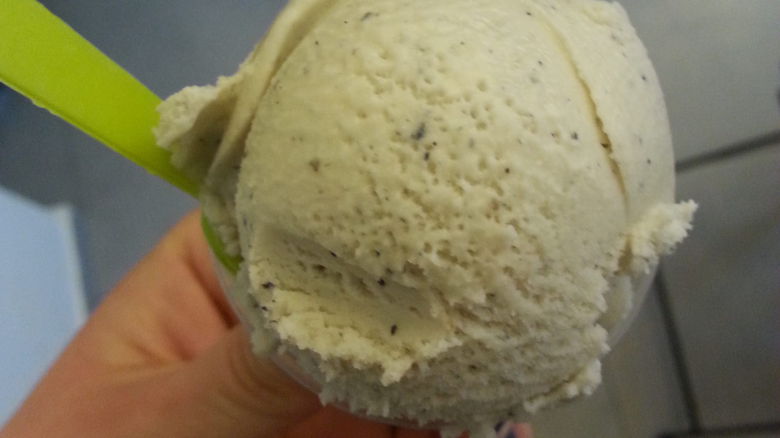 Glace au sésame noir