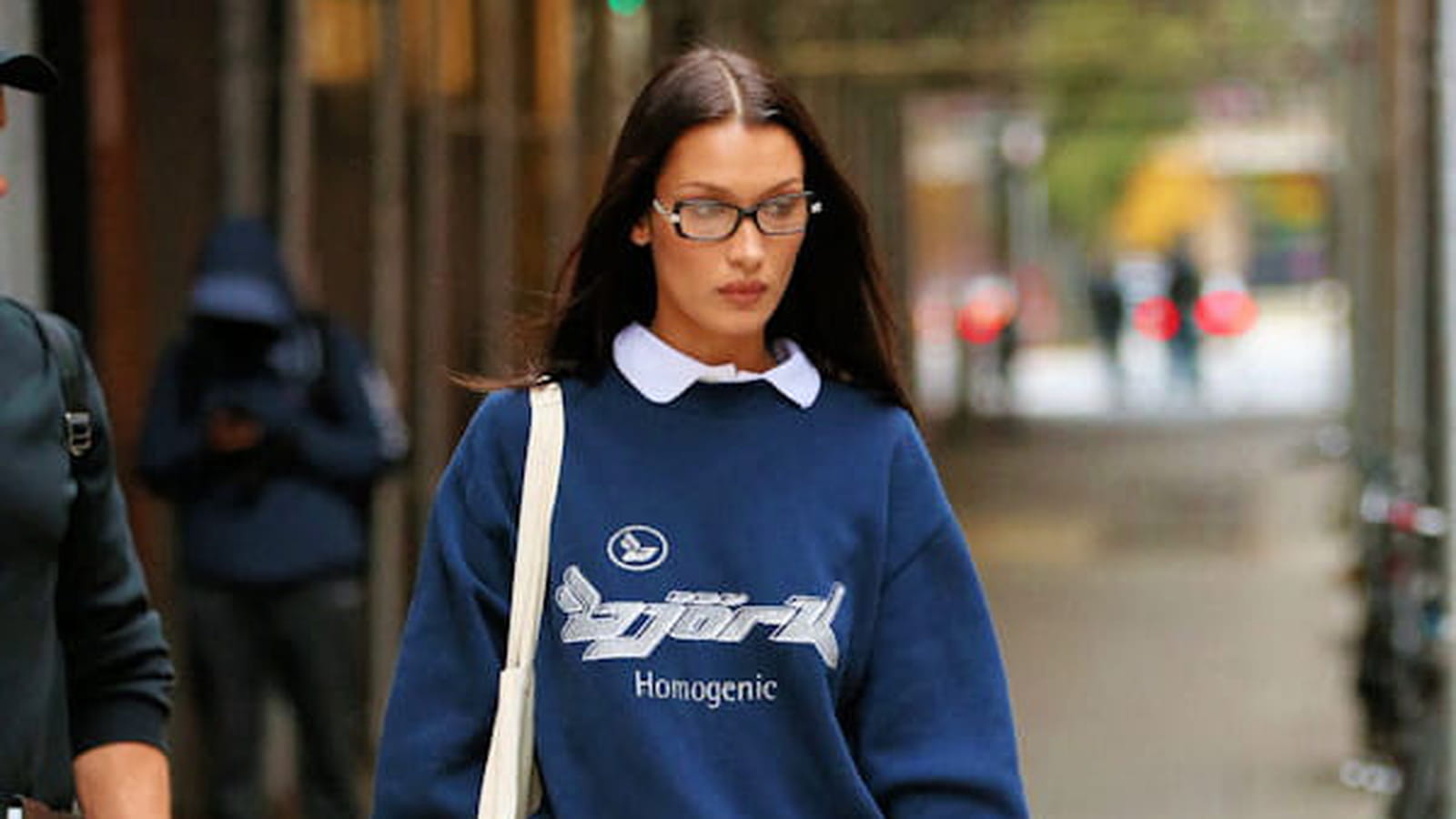 Bella Hadid le 29 octobre 2021