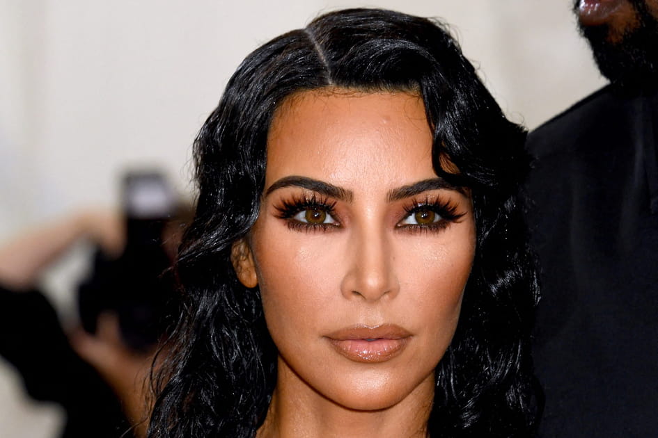 Le wet hair de Kim Kardashian