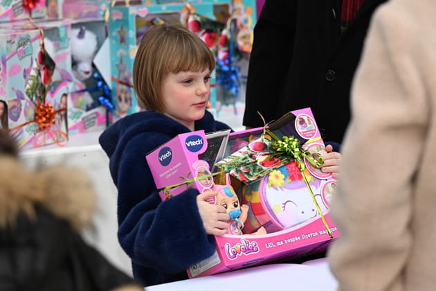 Gabriella de Monaco, Noël au palais et cadeaux