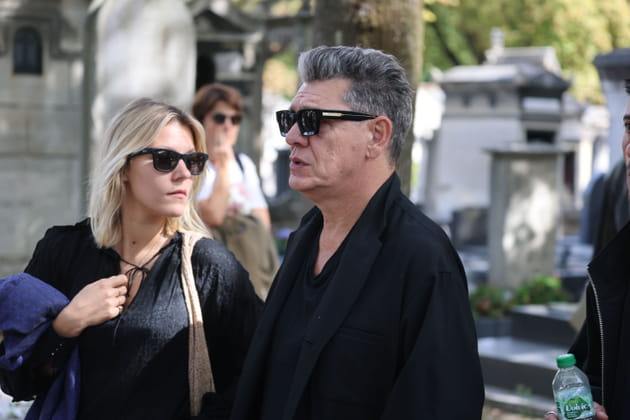 Marc Lavoine et sa fille aux obs&egrave;ques de Catherine Ringer, &agrave; Paris