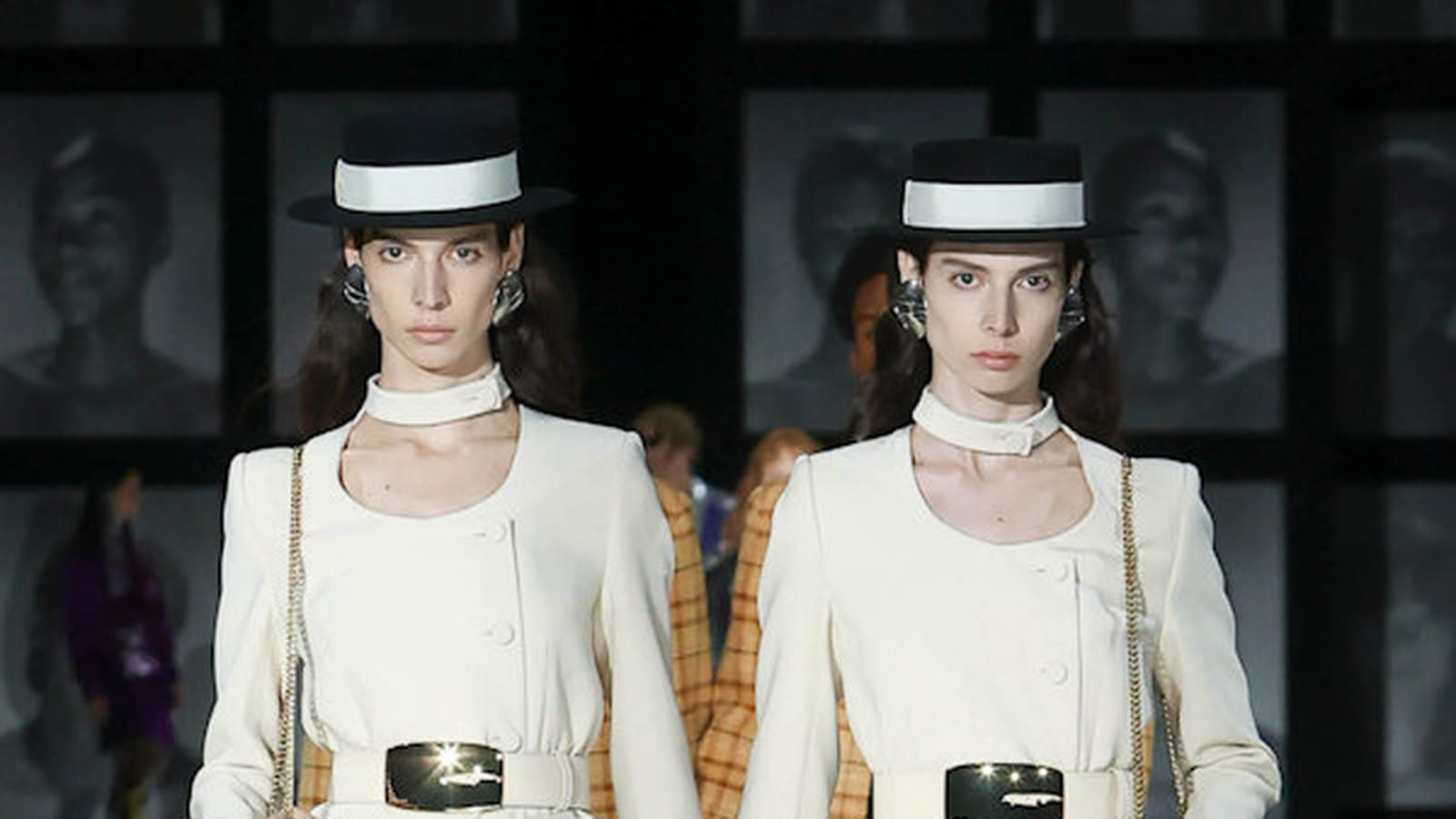 Look 4