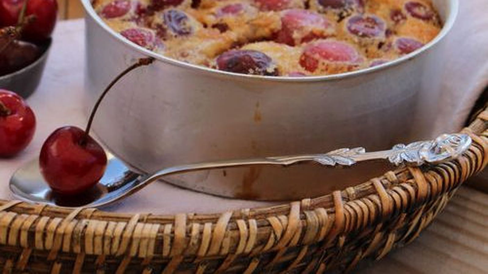 Clafoutis aux cerises et à la vanille