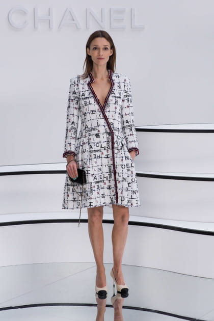 Audrey Marnay en robe Chanel