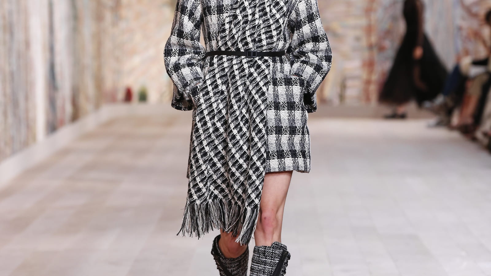 Look 23