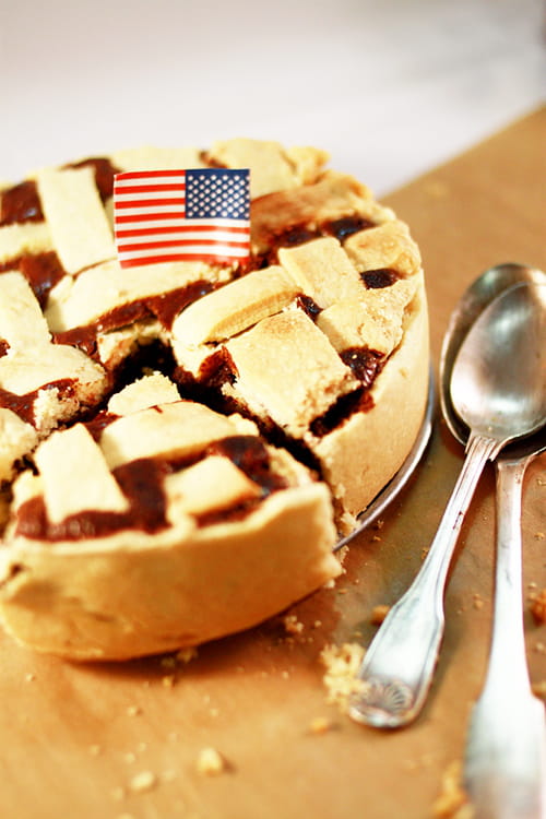 Pear chocolate pie