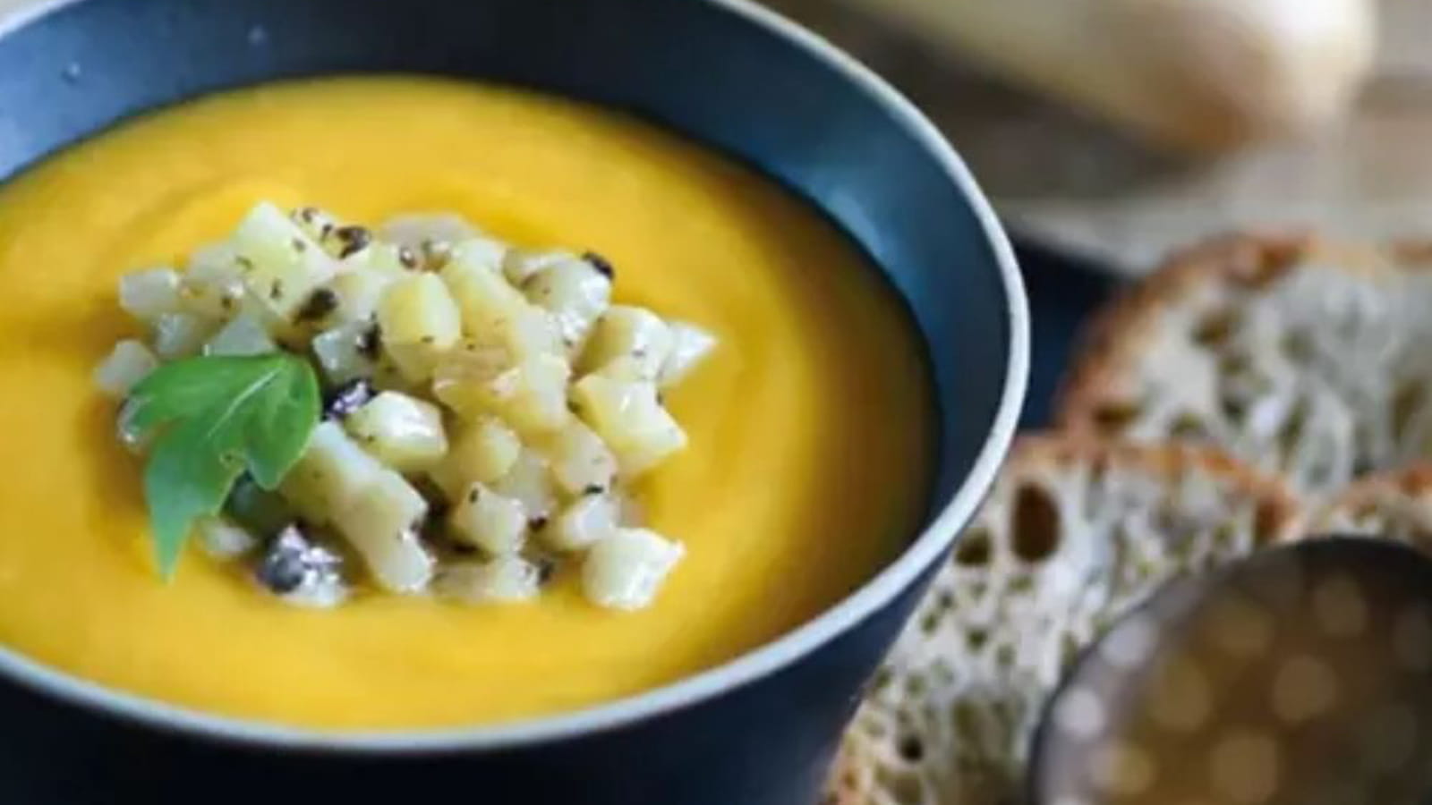 Velouté de potiron et comme un risotto de Juliette à la truffe