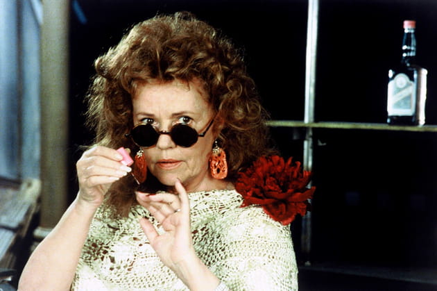 Vernie jusqu'au bout des ongles dans "Le Paltoquet"