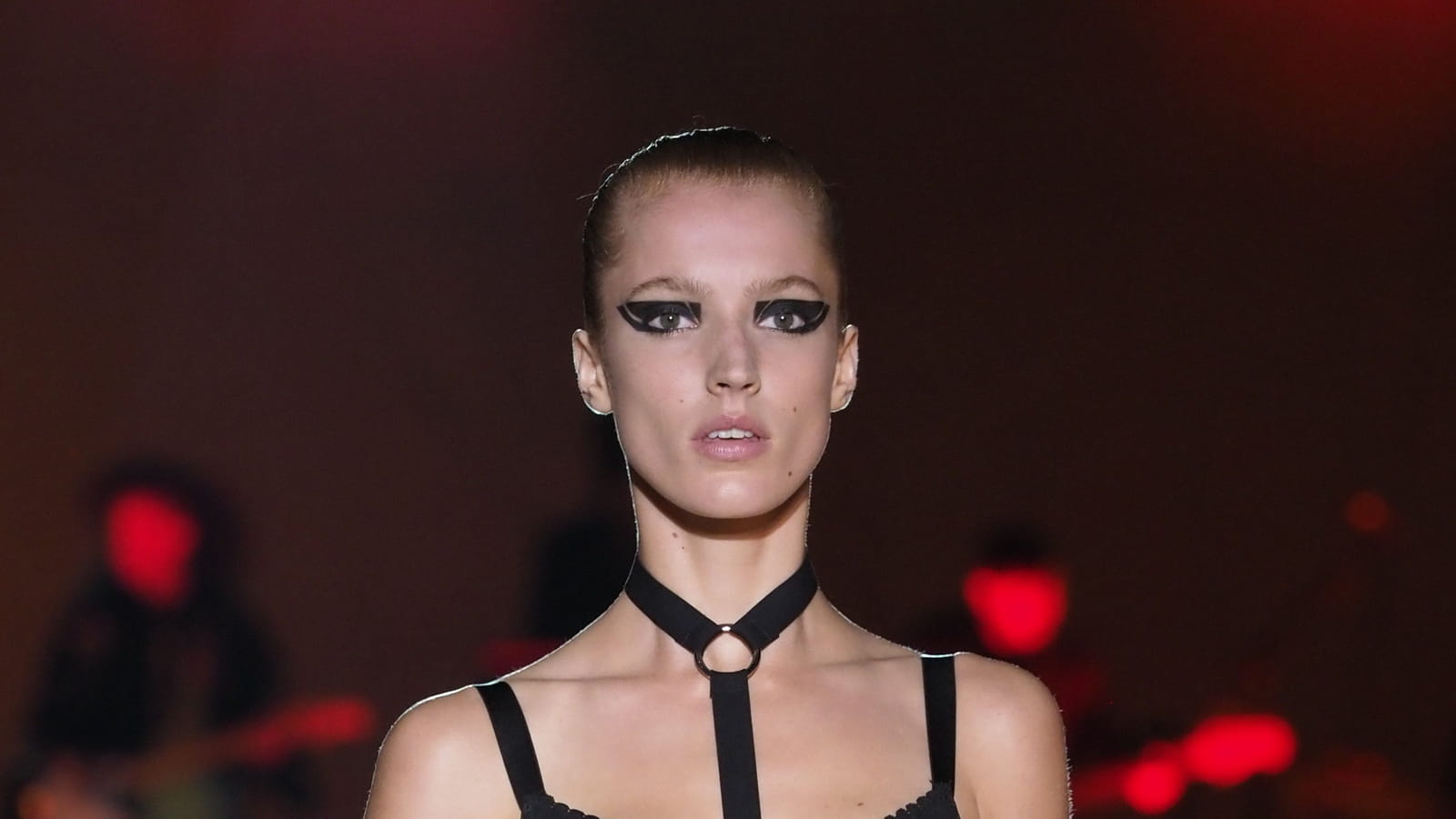 Look 25