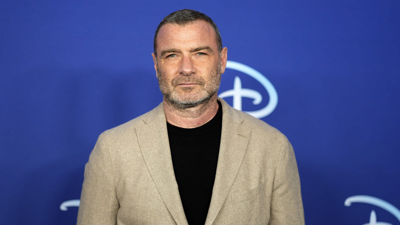 Liev Schreiber