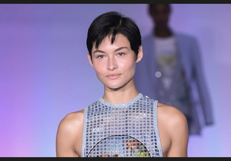 La mine hydrat&eacute;e de Brandon Maxwell