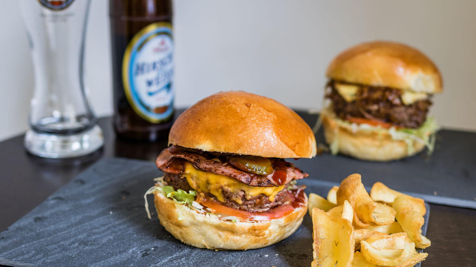 Strasbourg : Le BCB, Bacon Cheese Burger de Mr & Mrs Bun, n°1 sur Deliveroo